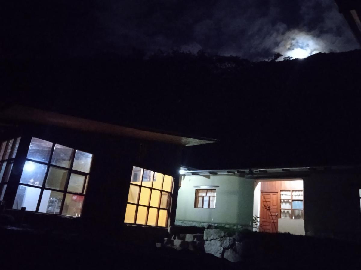 Lia B&B Lucmabamba Sahuayaco Kültér fotó